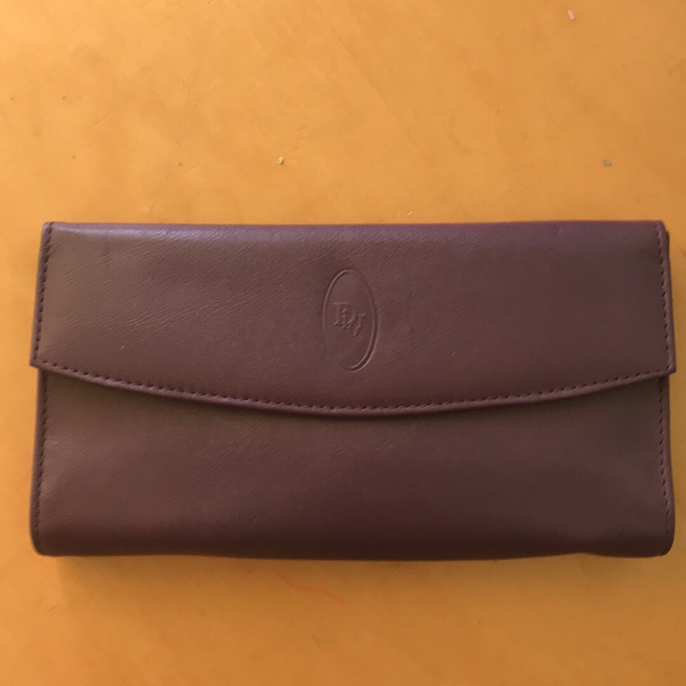 Dior wallet